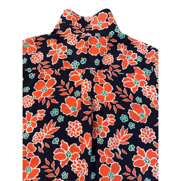 Banana Republic Classic Fit Navy Floral Print Button Up Shirt‎ Women Size S - Picture 8 of 12